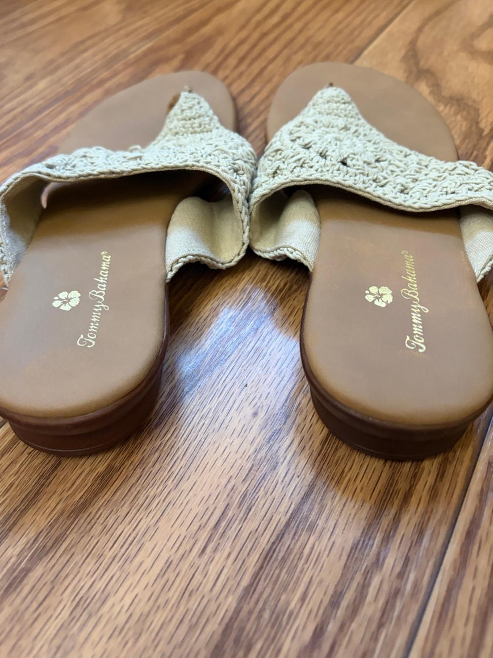 Tommy Bahama Women's Crochet Thong Sandals in Cream/Tan - Picture 2 of 7